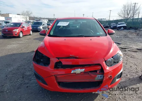 2016 Chevrolet Sonic Lt Auto из США, поврежденный, VIN 1G1JC5SGXG4175130